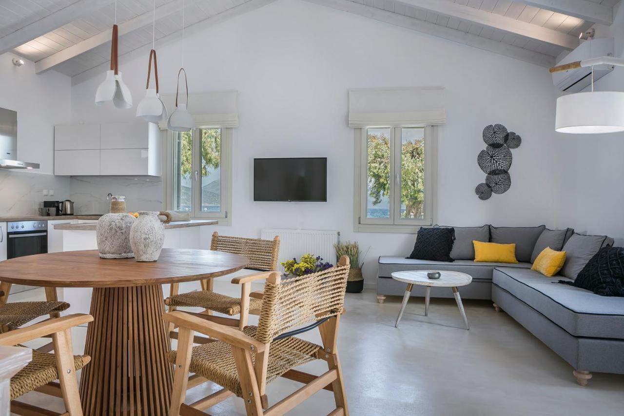 Olvio Living By The Sea Villa Сами Екстериор снимка